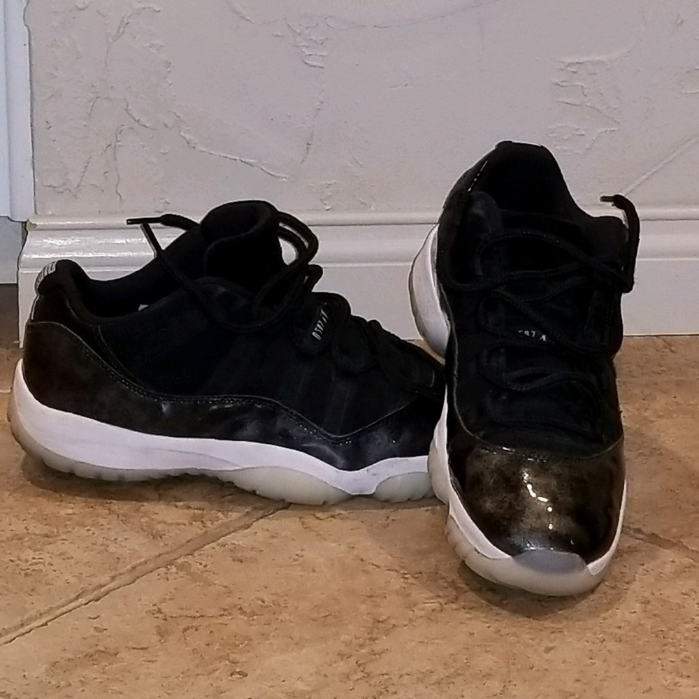 JORDAN 11 BARONS *DEADSTOCK